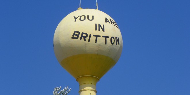 Water tower in Britton, S.D. Photo by J. Stephen Conn, http://www.flickr.com/photos/jstephenconn/6163105804/