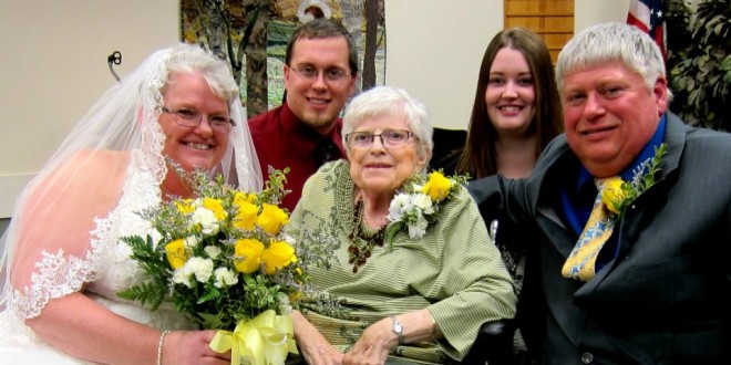 LaMoure couple takes wedding to nursing home so mother of the groom could be there