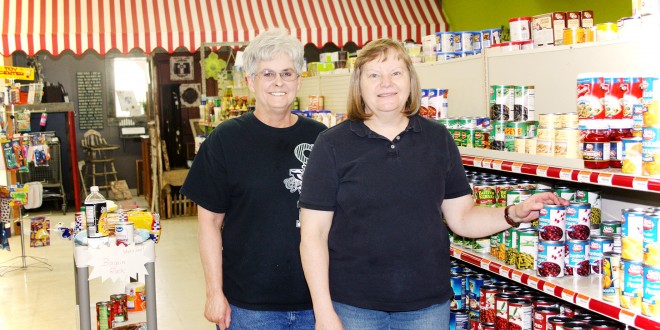 Lake Grocery Takes a Step Up Under Community Group