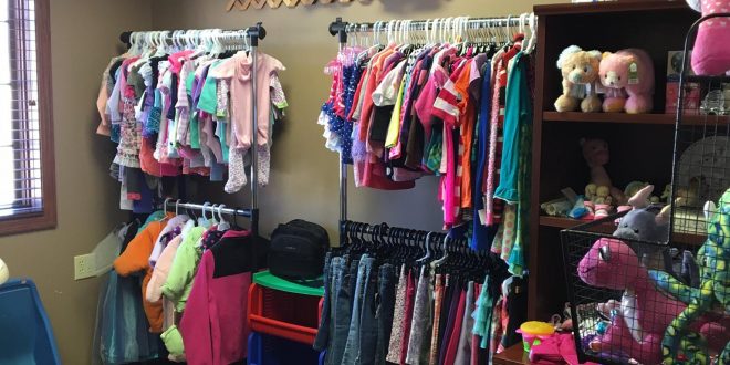 6 Tips to Master Consignment & Thrift Shopping